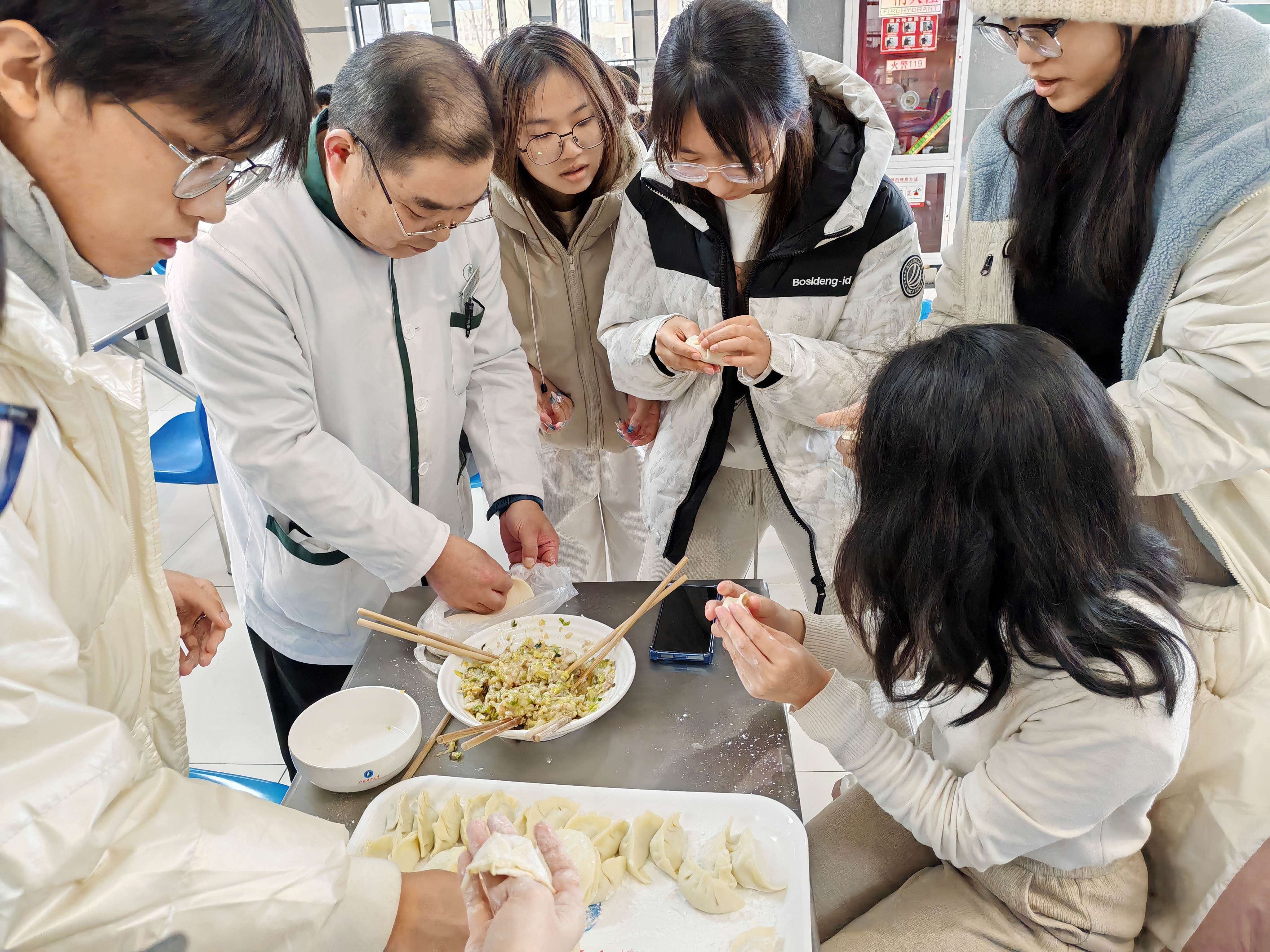 1734928340763513.jpg 1734928340763513.jpg