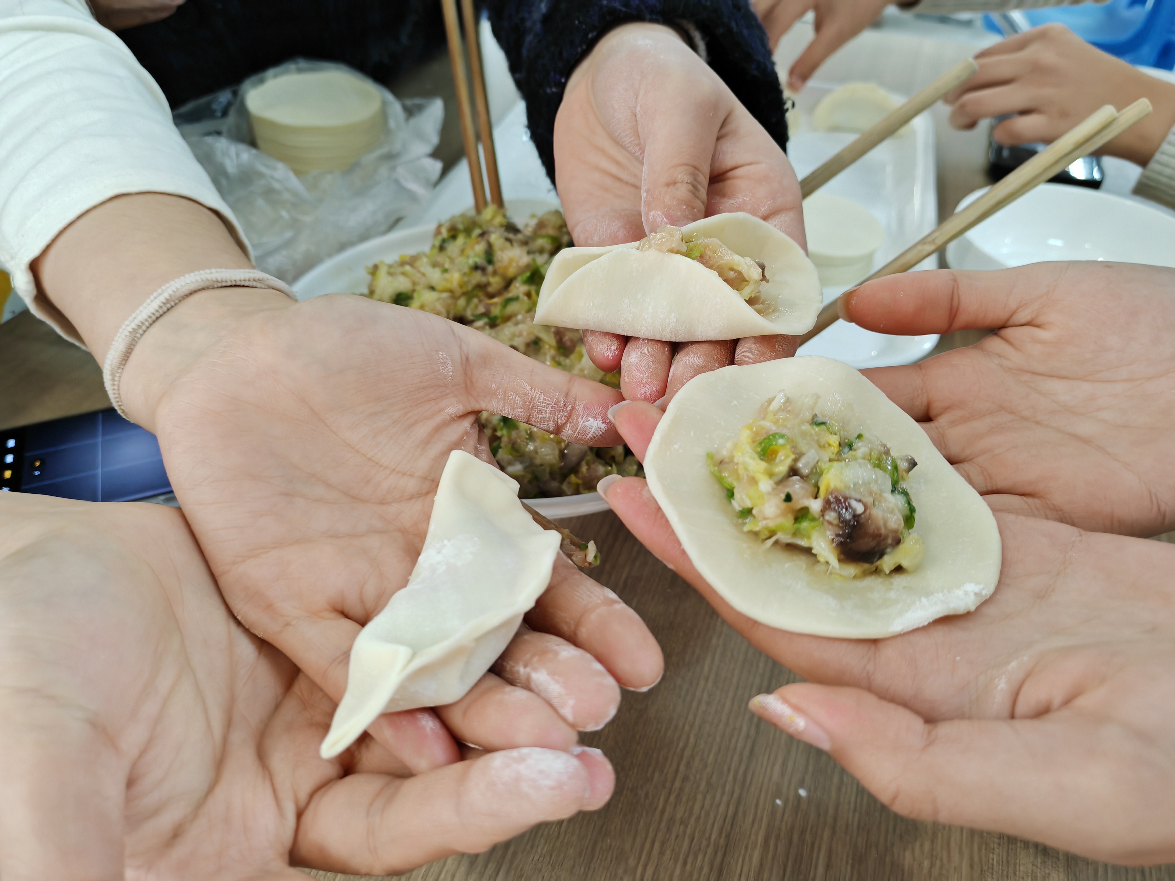 1734928331917671.jpg 1734928331917671.jpg