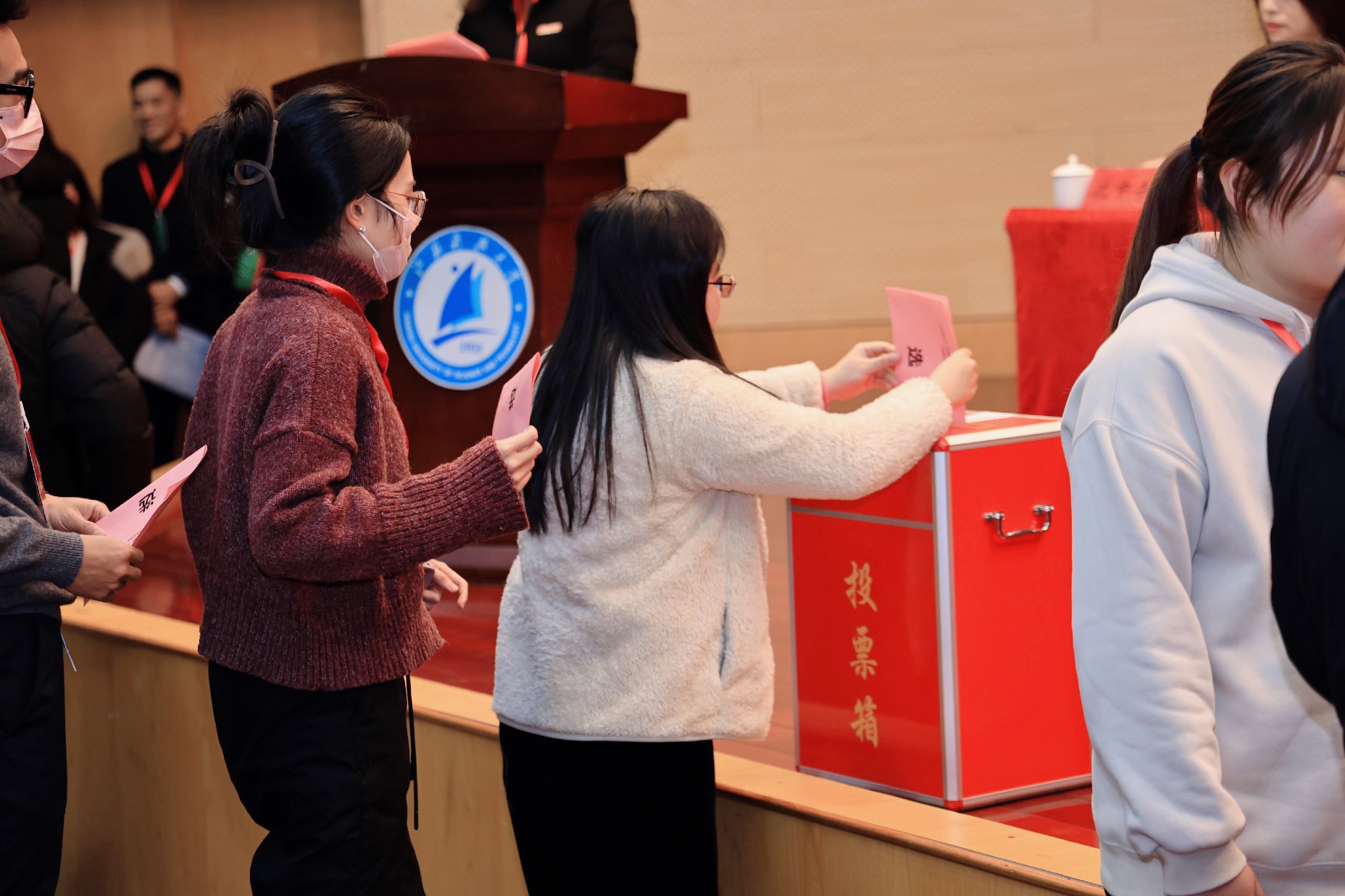 1704161808624308.png 1704161808624308.png