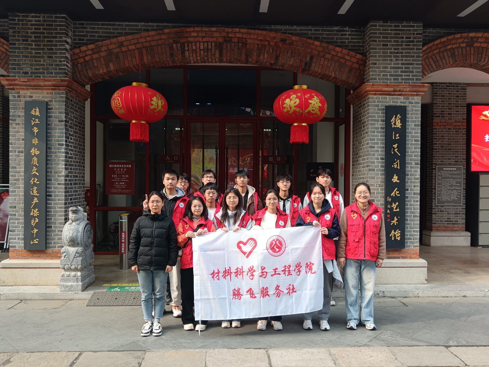 1741851704997971.jpg d5403d72a2f9755d8f852ffe0603247f.jpg