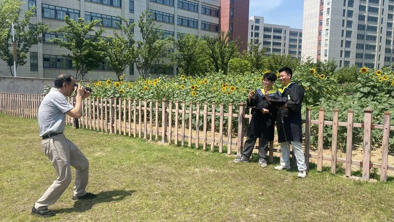 1718784301828833.jpg 1718784301828833.jpg