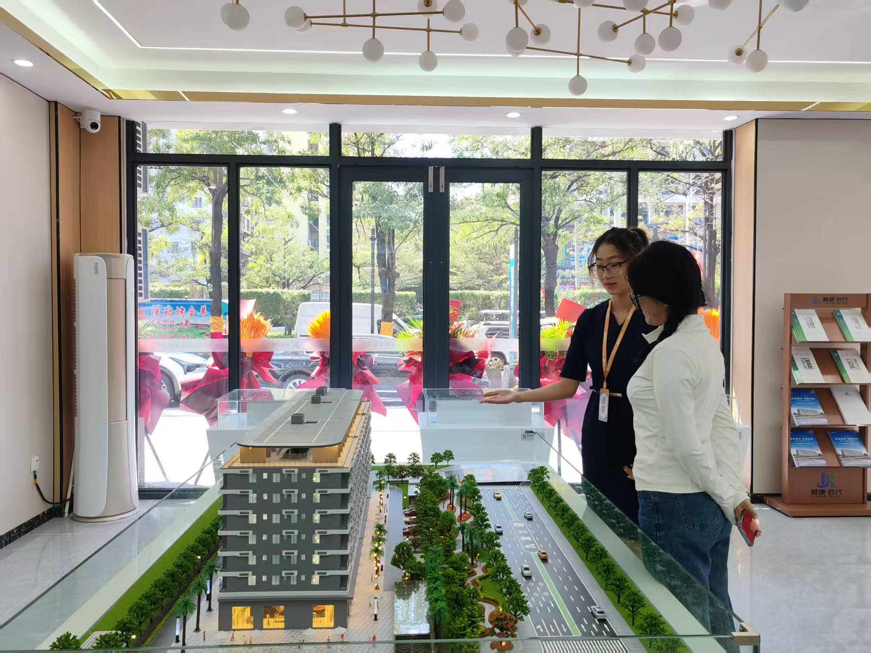 1737810717692359.png 图片1.png