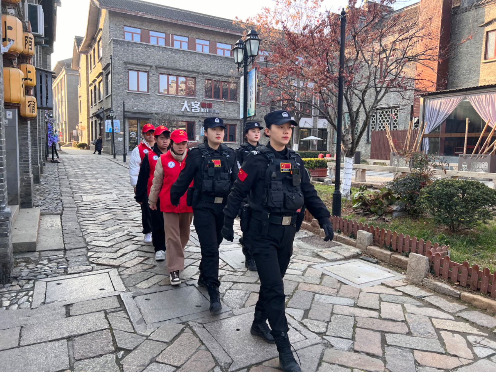 1706491390972310.jpg 1706491390972310.jpg