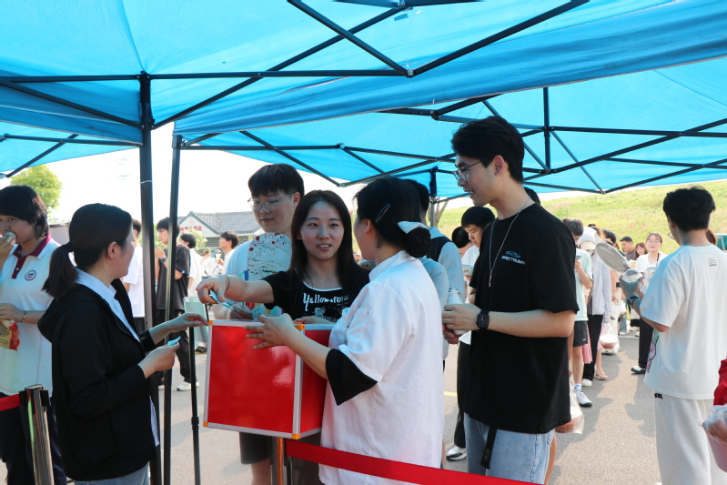 1716800162187704.jpg 1716800162187704.jpg