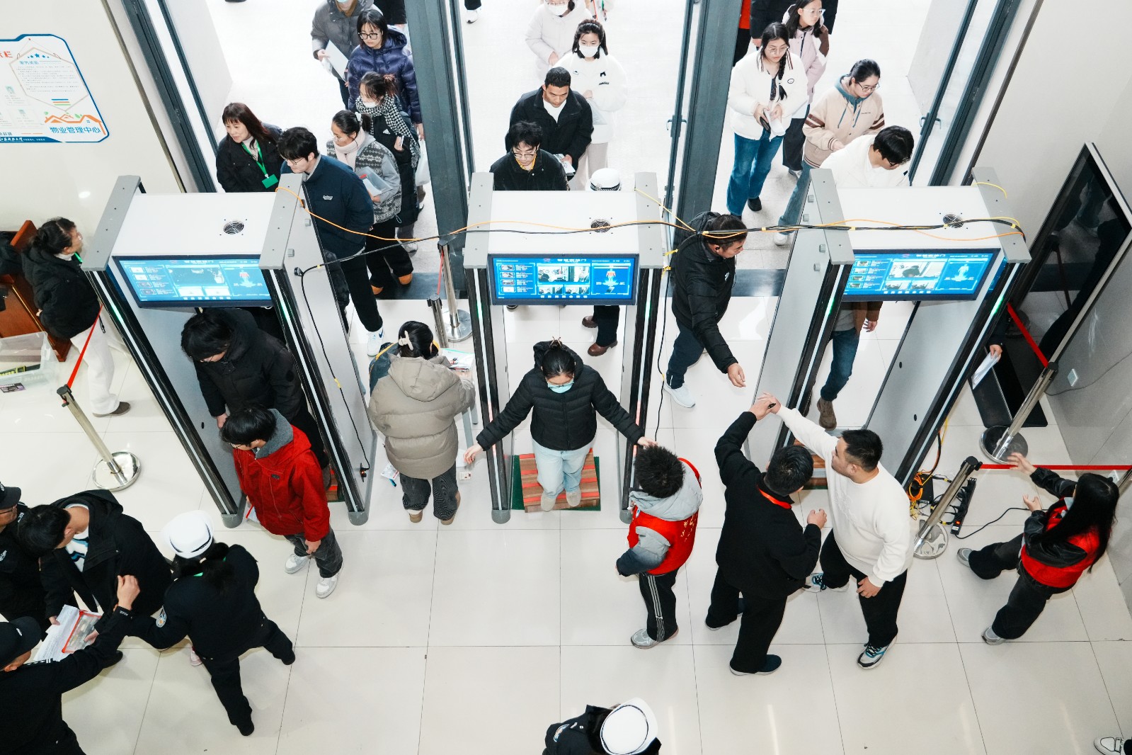 1766301538928690.jpg 1766301538928690.jpg