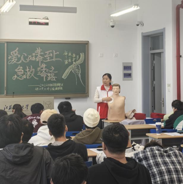 1733129355944983.png 1733129355944983.png