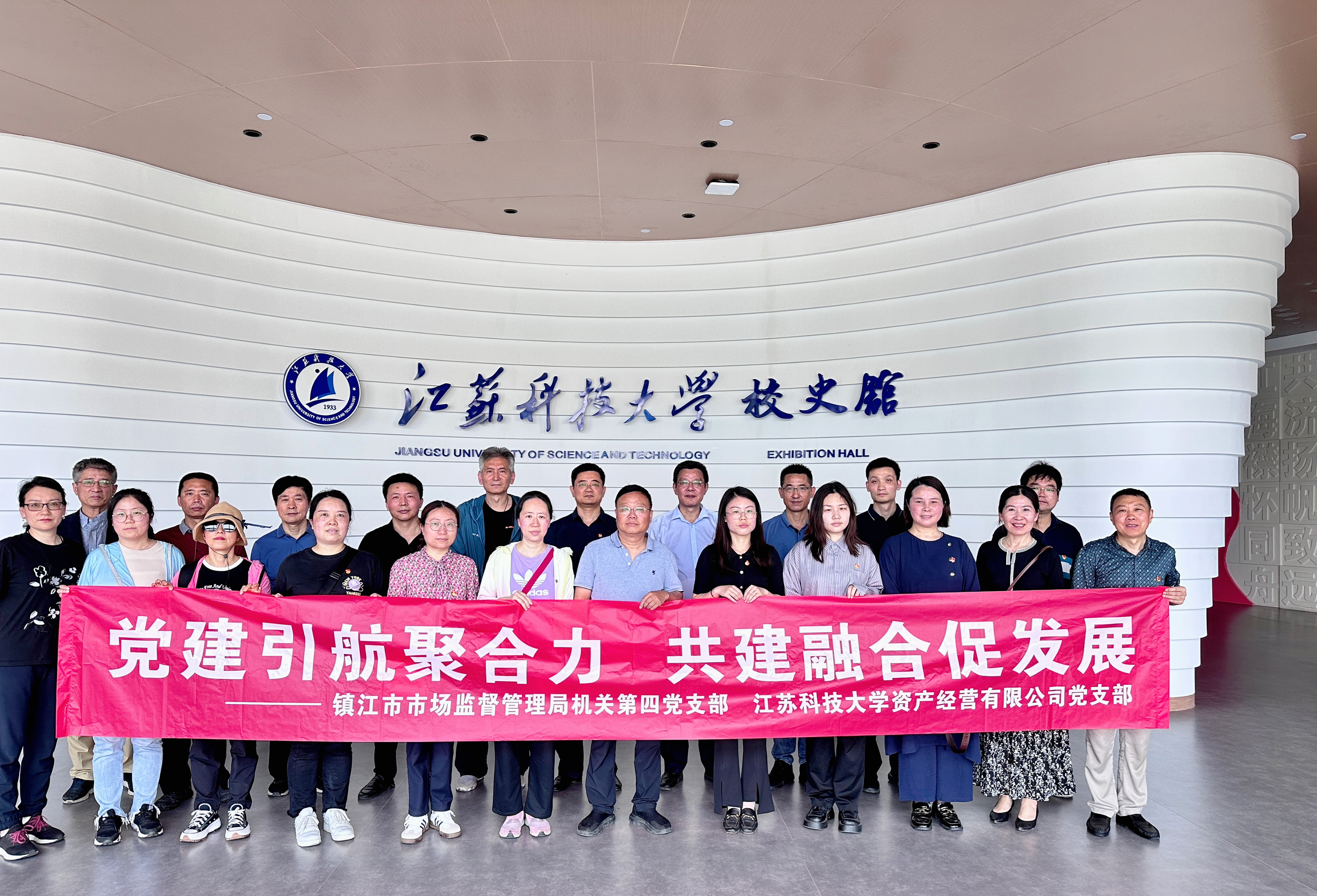 1716774431694206.png 1716774431694206.png